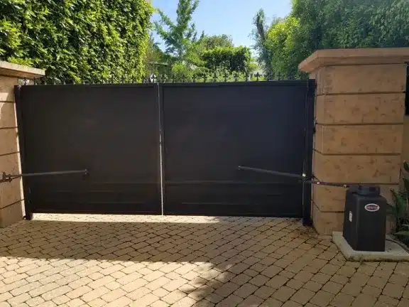 Driveway Gate Repair